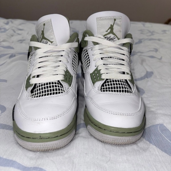Jordan 4 - Picture 1 of 6